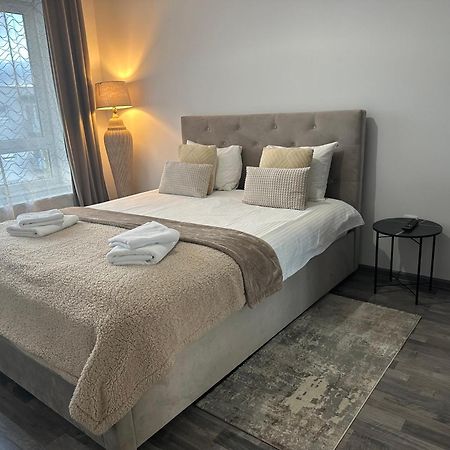 Happy Home Avantgarden Brasov Ngoại thất bức ảnh
